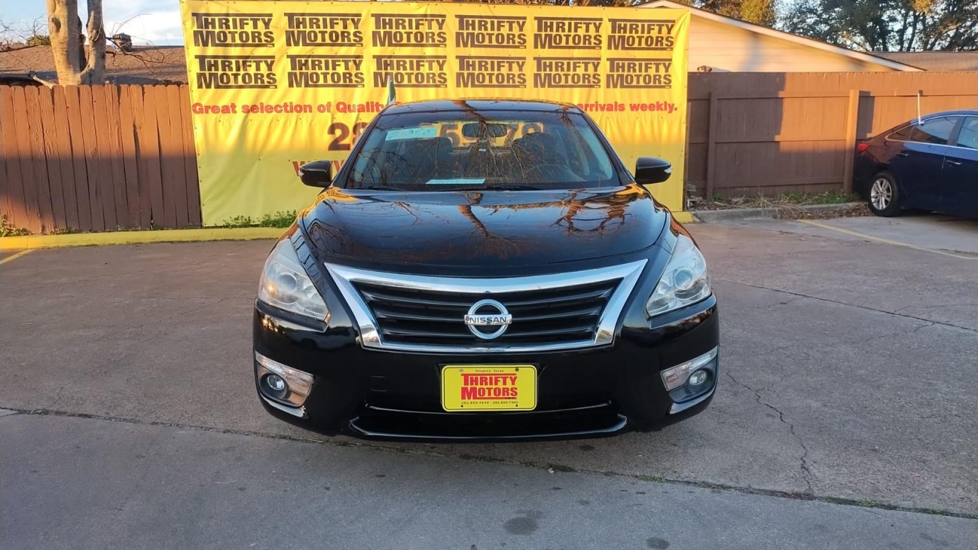 2015 Nissan Altima (1N4AL3AP0FN) , located at 16710 Clay Rd., Houston, TX, 77084, (281) 859-7900, 29.834864, -95.656166 - Photo#1